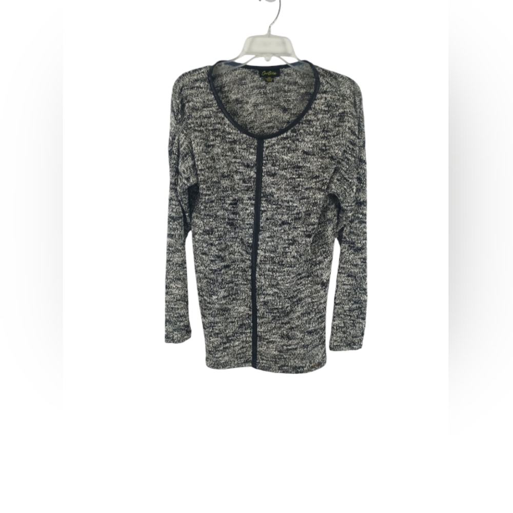 Woman's Cartise long sleeve sweater Size S/P some wear around shoulder area